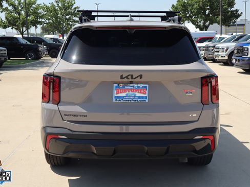 Used 2026 Kia Sorento SX Prestige AWD/4WD image 4