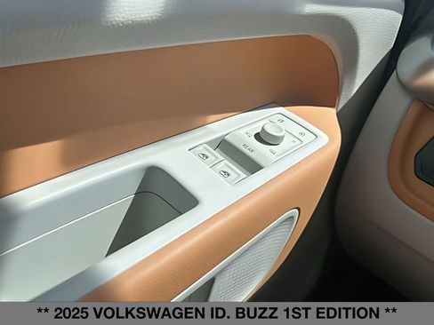 Used 2025 Volkswagen ID. Buzz 1st Edition AWD/4WD image 24