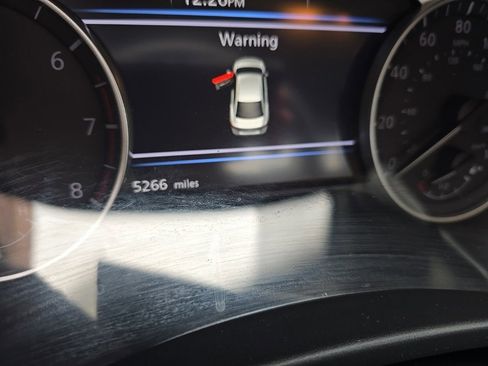 Used 2025 Nissan Sentra SR image 5