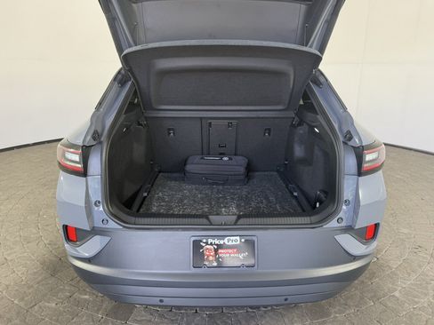 Used 2023 Volkswagen ID.4 S RWD image 7