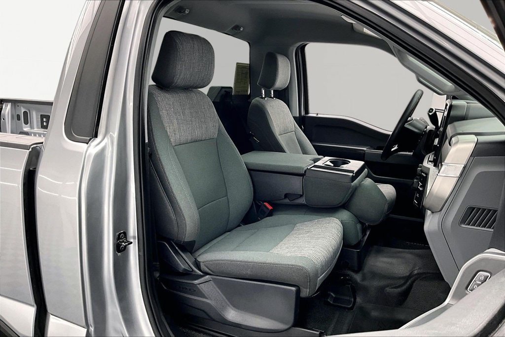 Certified 2024 Ford F250 XLT AWD/4WD image 6