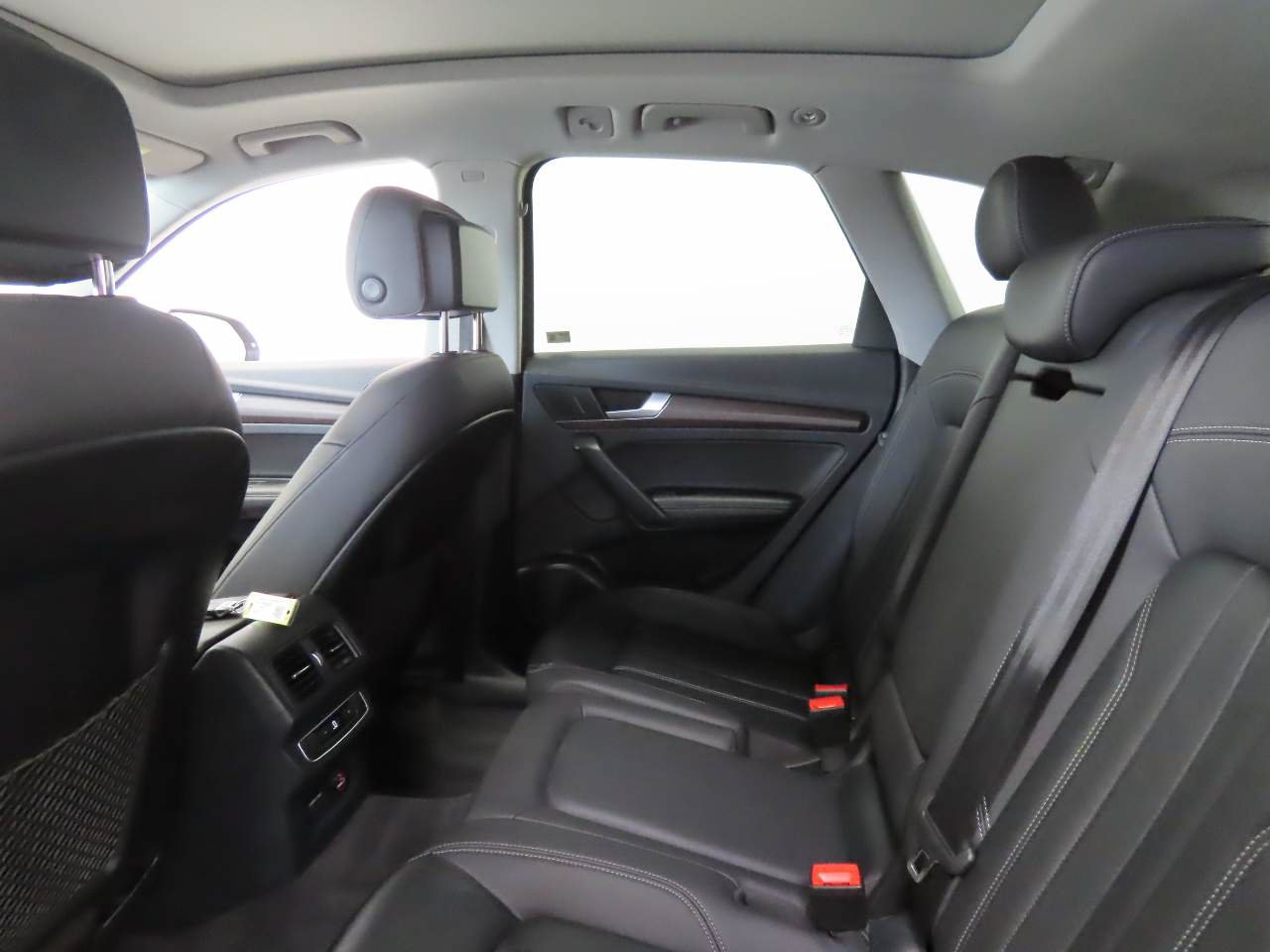 Used 2023 Audi Q5 2.0T Premium Plus AWD/4WD image 17