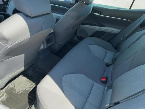 Used 2020 Toyota Camry LE FWD image 6
