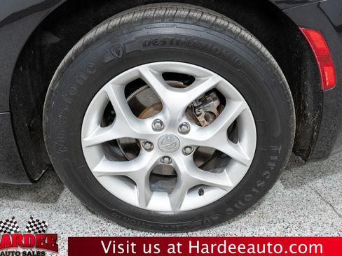 Used 2020 Chrysler Pacifica Limited image 10