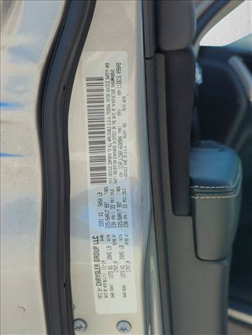 Used 2015 Jeep Cherokee Latitude FWD image 25