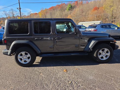 Used 2021 Jeep Wrangler Unlimited Sport image 2