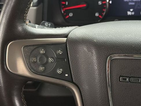 Used 2016 GMC Yukon Denali w/ Open Road Package AWD/4WD image 13