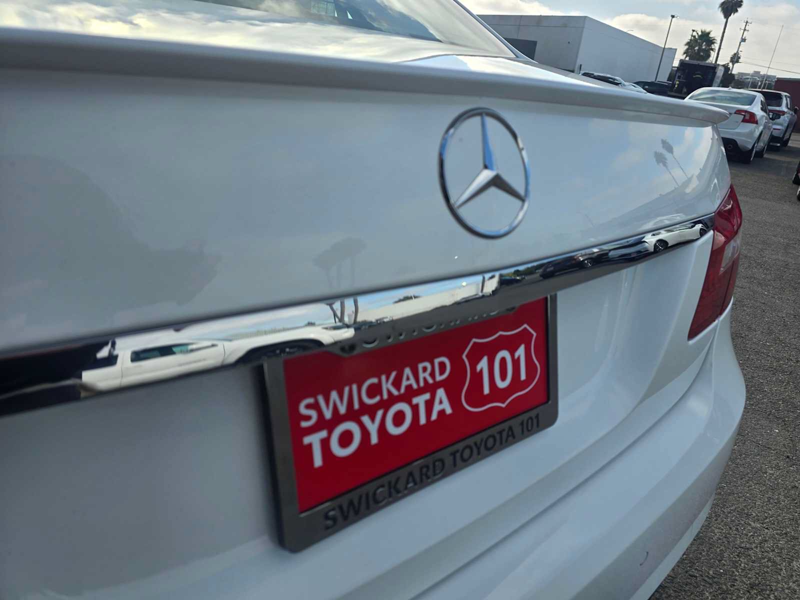 Used 2013 Mercedes-Benz E 350 Sedan image 13