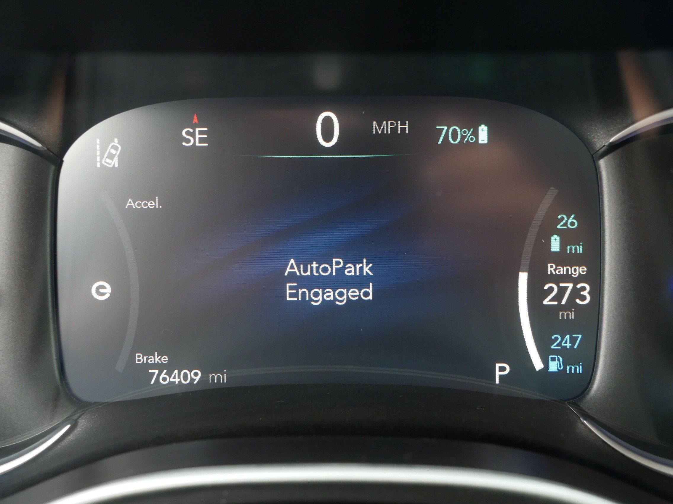 Used 2024 Chrysler Pacifica Limited FWD image 21