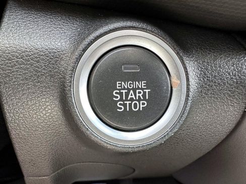 Used 2023 Hyundai Kona SEL AWD/4WD image 21