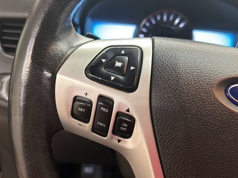 Used 2011 Ford Edge Sport w/ Driver Entry Pkg AWD/4WD image 16