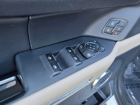 Used 2024 Ford Expedition Max Limited AWD/4WD image 15