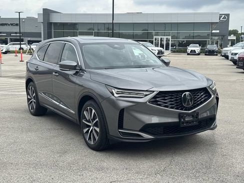 Used 2026 Acura MDX SH-AWD w/ Technology Package image 3