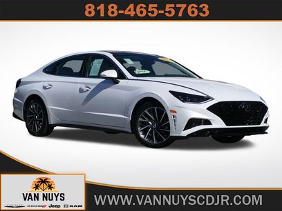 Used 2021 Hyundai Sonata Limited w/ Preferred Accessory Package