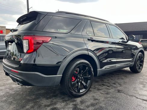 Used 2020 Ford Explorer ST w/ ST Street Pack image 8