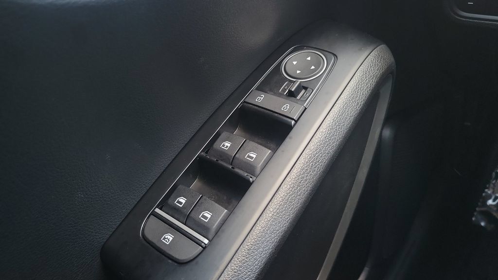 Used 2024 Kia Soul LX FWD image 18