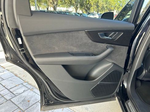 Used 2023 Audi SQ7 Premium Plus image 57