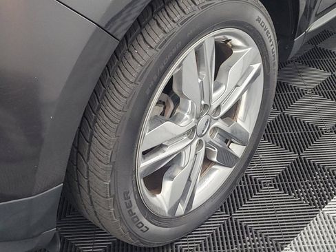 Used 2014 Ford Edge Limited w/ Equipment Group 301A FWD image 31