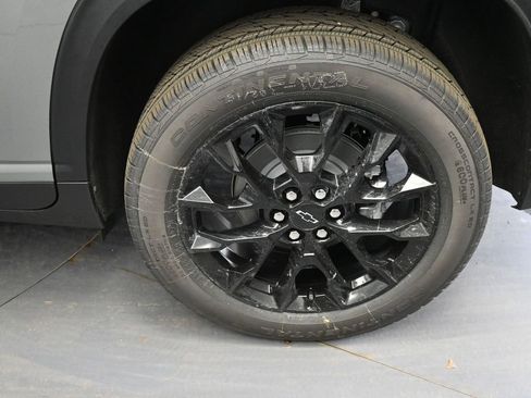 New 2026 Chevrolet Traverse LT w/ Midnight/Sport Edition image 11