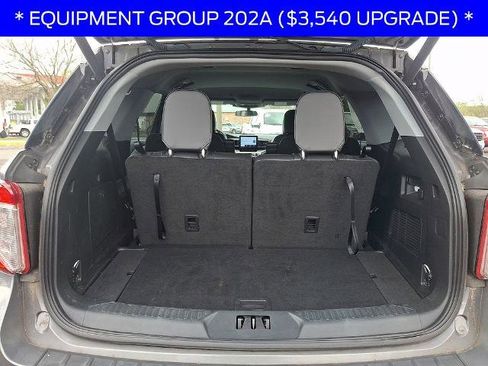 Certified 2023 Ford Explorer XLT w/ Equipment Group 202A AWD/4WD image 30