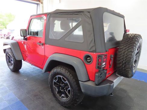 Used 2015 Jeep Wrangler Sport AWD/4WD image 10