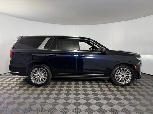 Used 2023 Cadillac Escalade Premium Luxury w/ Performance Package AWD/4WD image 5