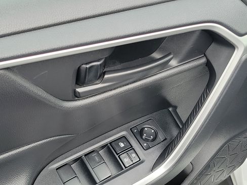 Certified 2024 Toyota RAV4 LE image 20