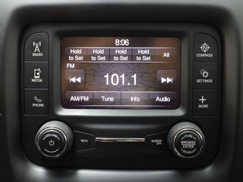 Used 2018 Jeep Compass Sport image 10