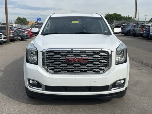 Used 2019 GMC Yukon Denali w/ Open Road Package AWD/4WD image 2