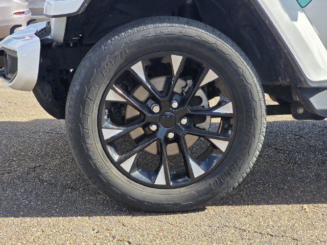 Used 2022 Jeep Gladiator Overland AWD/4WD image 30