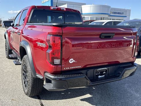 Used 2023 Chevrolet Colorado Trail Boss w/ Technology Package image 6