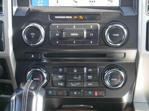 Used 2018 Ford F150 Lariat w/ Equipment Group 501A Mid image 8