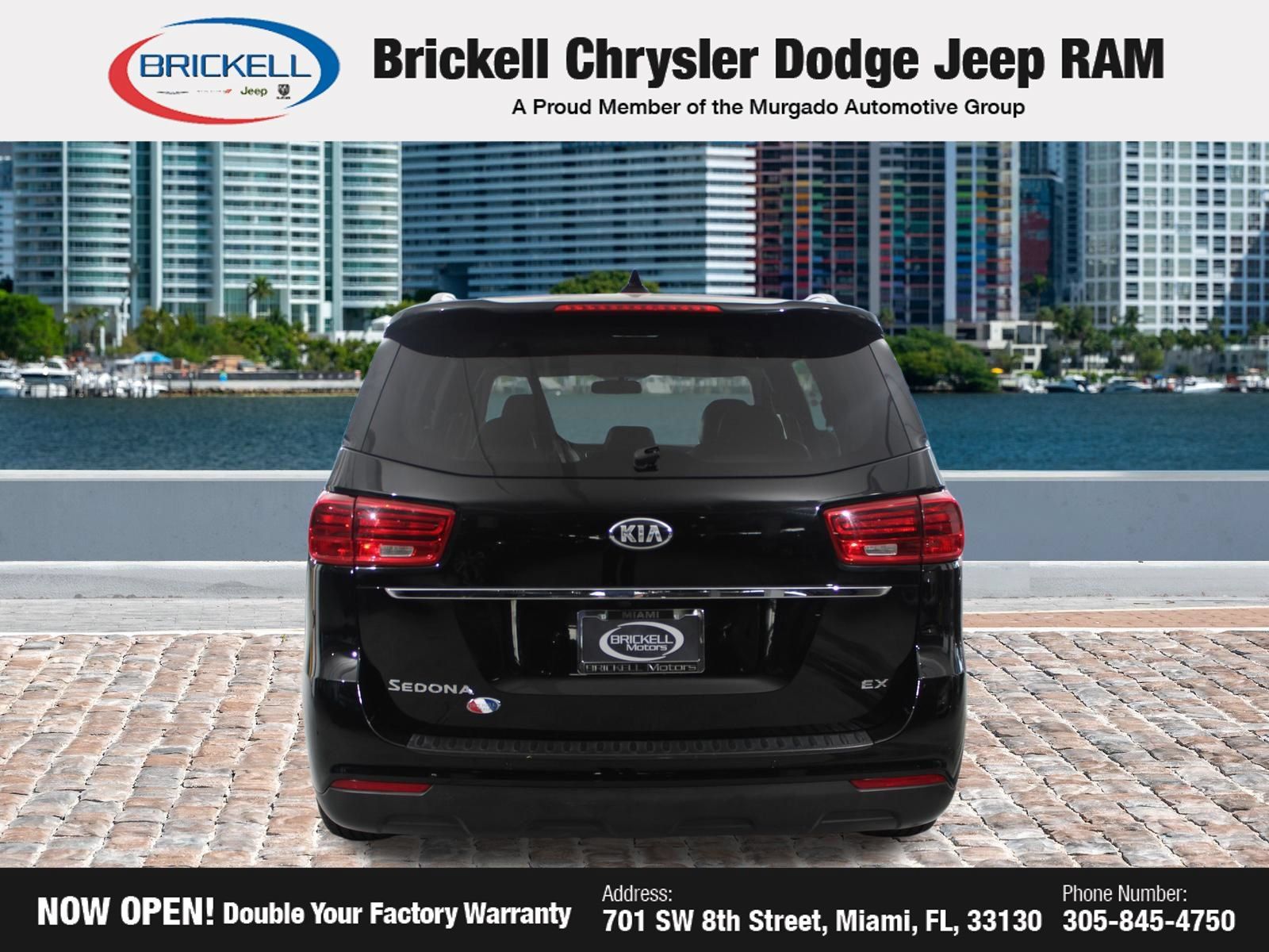Used 2021 Kia Sedona EX FWD image 4