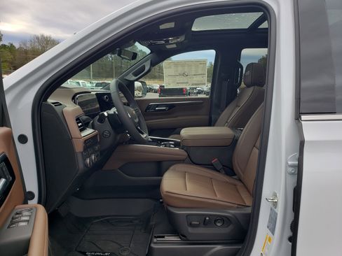 New 2026 Chevrolet Tahoe High Country w/ Sun And Tow Package image 33