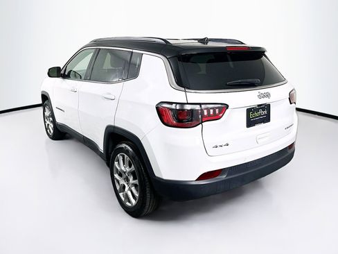 Used 2025 Jeep Compass Limited image 5