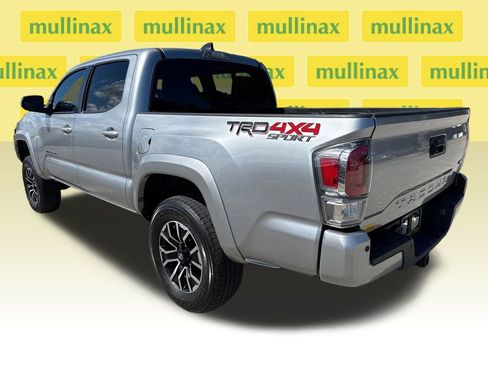 Used 2023 Toyota Tacoma TRD Sport image 7
