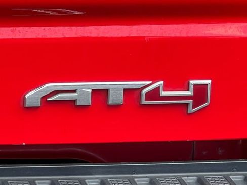 Certified 2021 GMC Sierra 1500 AT4 w/ AT4 Value Package AWD/4WD image 13