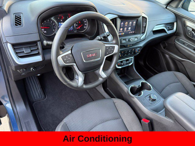 Used 2024 GMC Terrain SLE FWD image 13