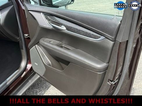 Used 2021 Cadillac XT5 Premium Luxury w/ LPO, Floor Liner Package image 22