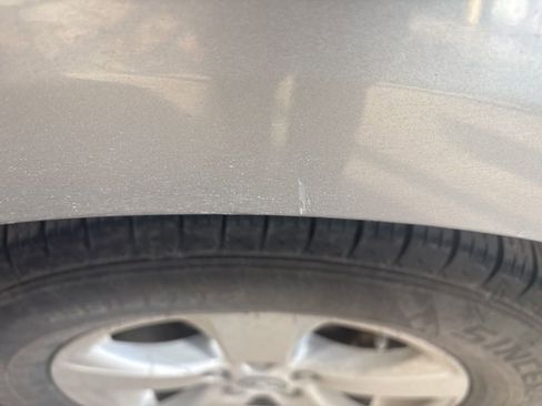 Used 2018 Toyota Sienna LE image 10