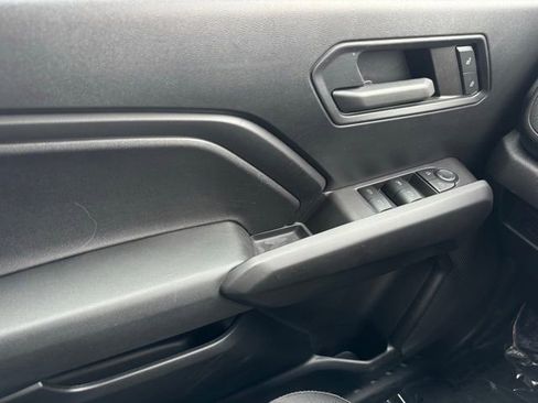 Certified 2023 Chevrolet Colorado Trail Boss w/ Technology Package image 28