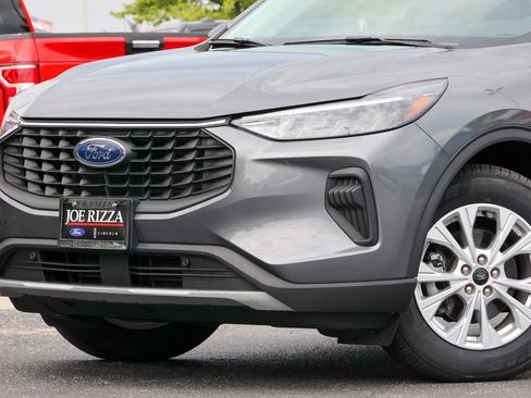 Used 2023 Ford Escape Active w/ Cold Weather Package FWD image 16