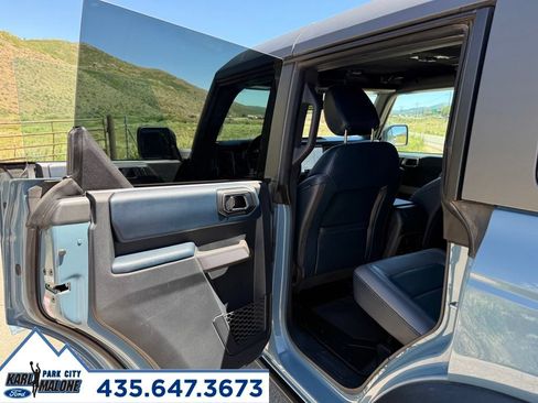 Used 2021 Ford Bronco First Edition AWD/4WD image 25