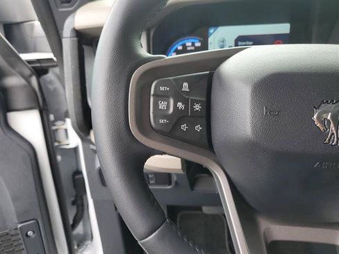 Used 2024 Ford Bronco Wildtrak AWD/4WD image 40