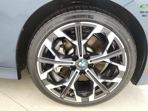 Used 2025 BMW 330i Sedan RWD image 81