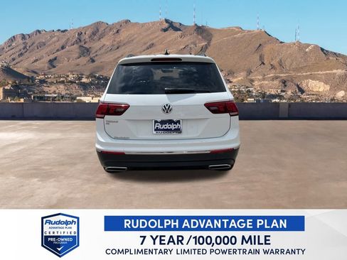 Used 2021 Volkswagen Tiguan SE w/ Panoramic Sunroof Package image 5