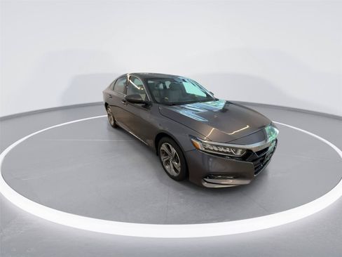 Used 2020 Honda Accord EX image 2
