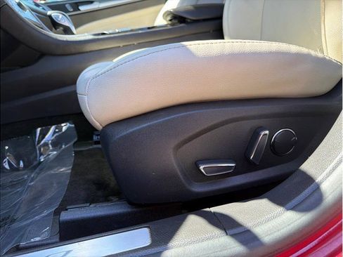 Used 2016 Ford Fusion Titanium FWD image 19