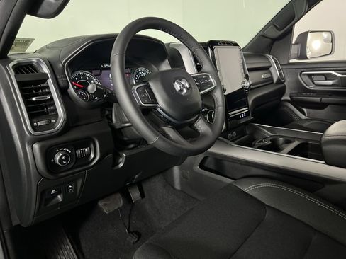 Used 2025 RAM 1500 Big Horn image 23