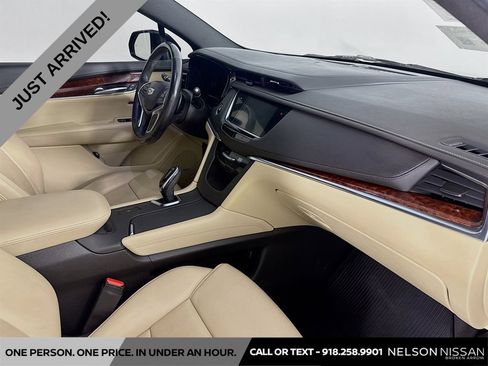 Used 2019 Cadillac XT5 Luxury FWD image 29